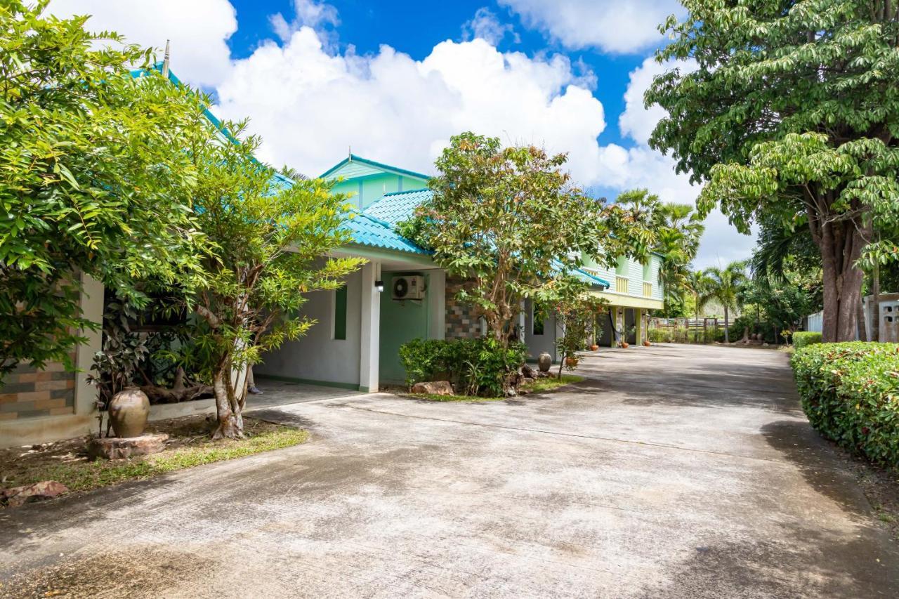 Khum Suk Resort Songkhla Esterno foto